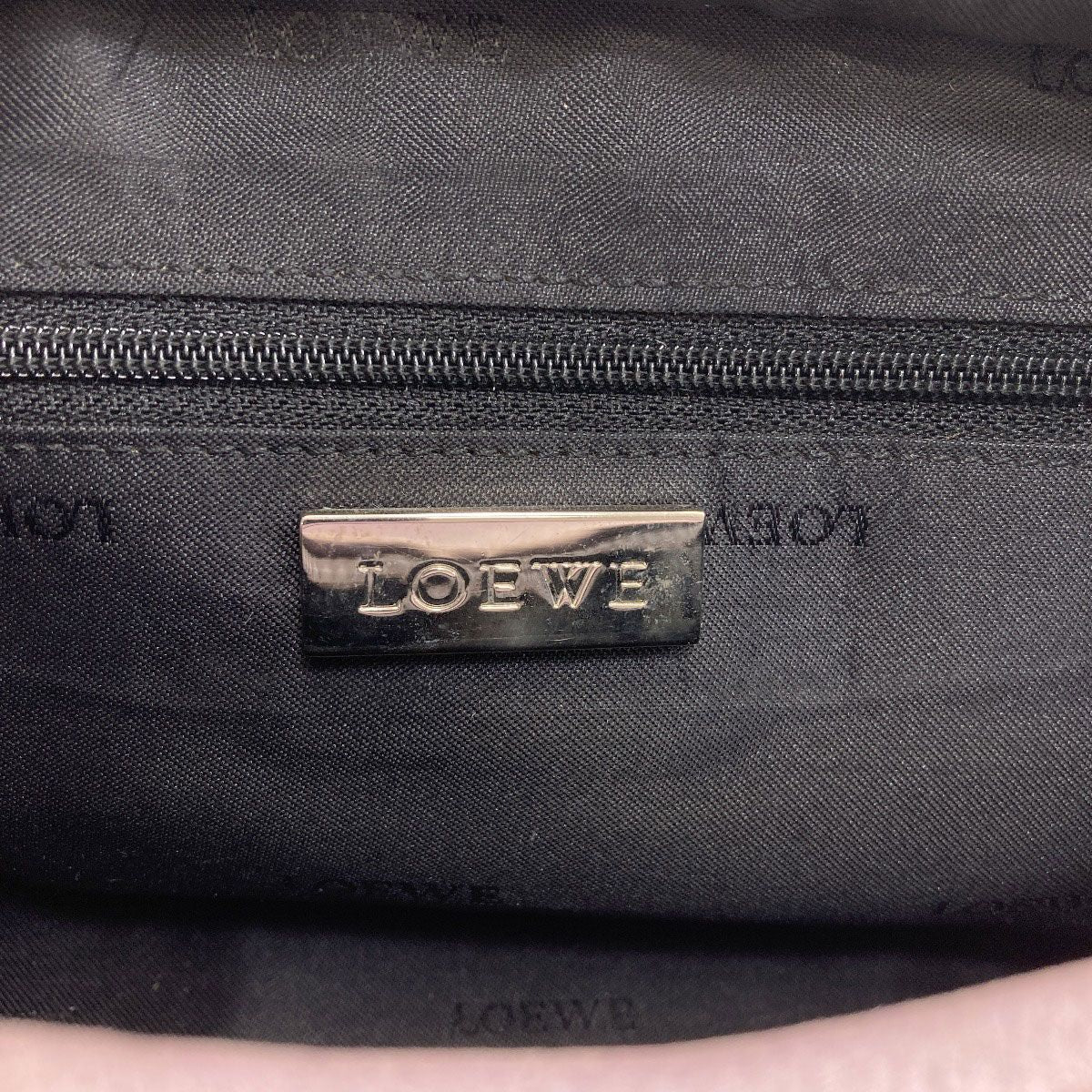 Loewe Amazona Handbag Lambskin — view 6