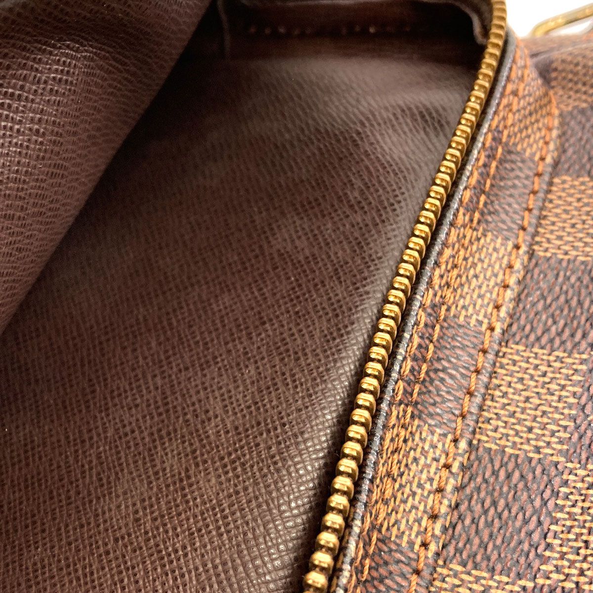 Louis Vuitton Amazon Shoulder Bag Damier Canvas — view 9