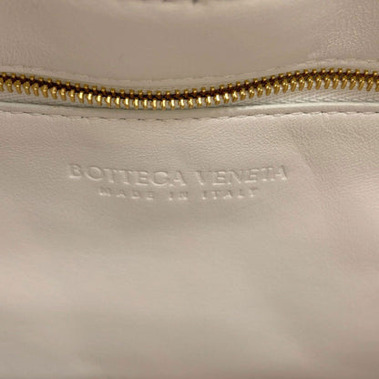 Bottega Veneta Chain Cassette Maxi Intrench Handbag Calf — view 6