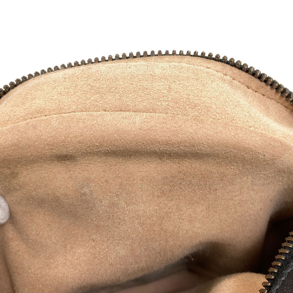 Gucci GG Marmont Shoulder Bag Calf — view 9