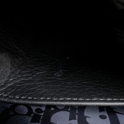 Dior Shoulder Bag Pillow Leather Black — view 6