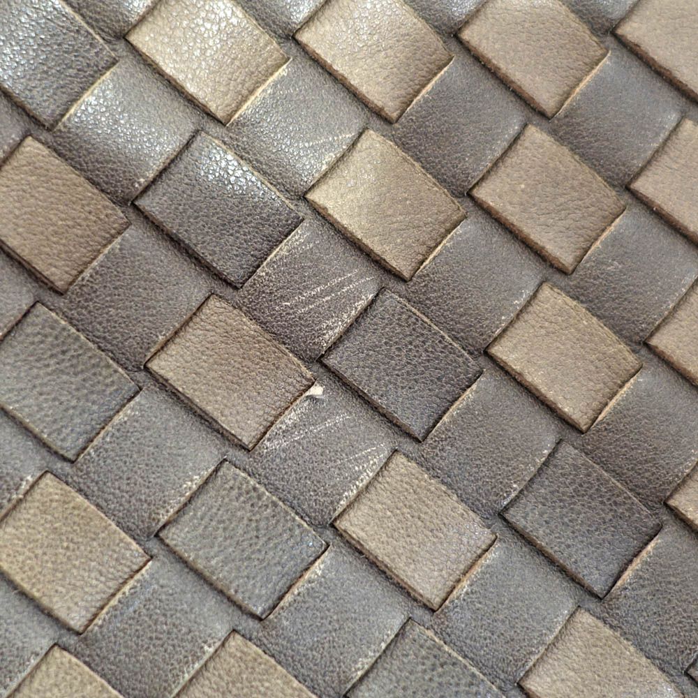 Bottega Veneta Shoulder Bag Intrecciato Leather Brown Gold — view 8