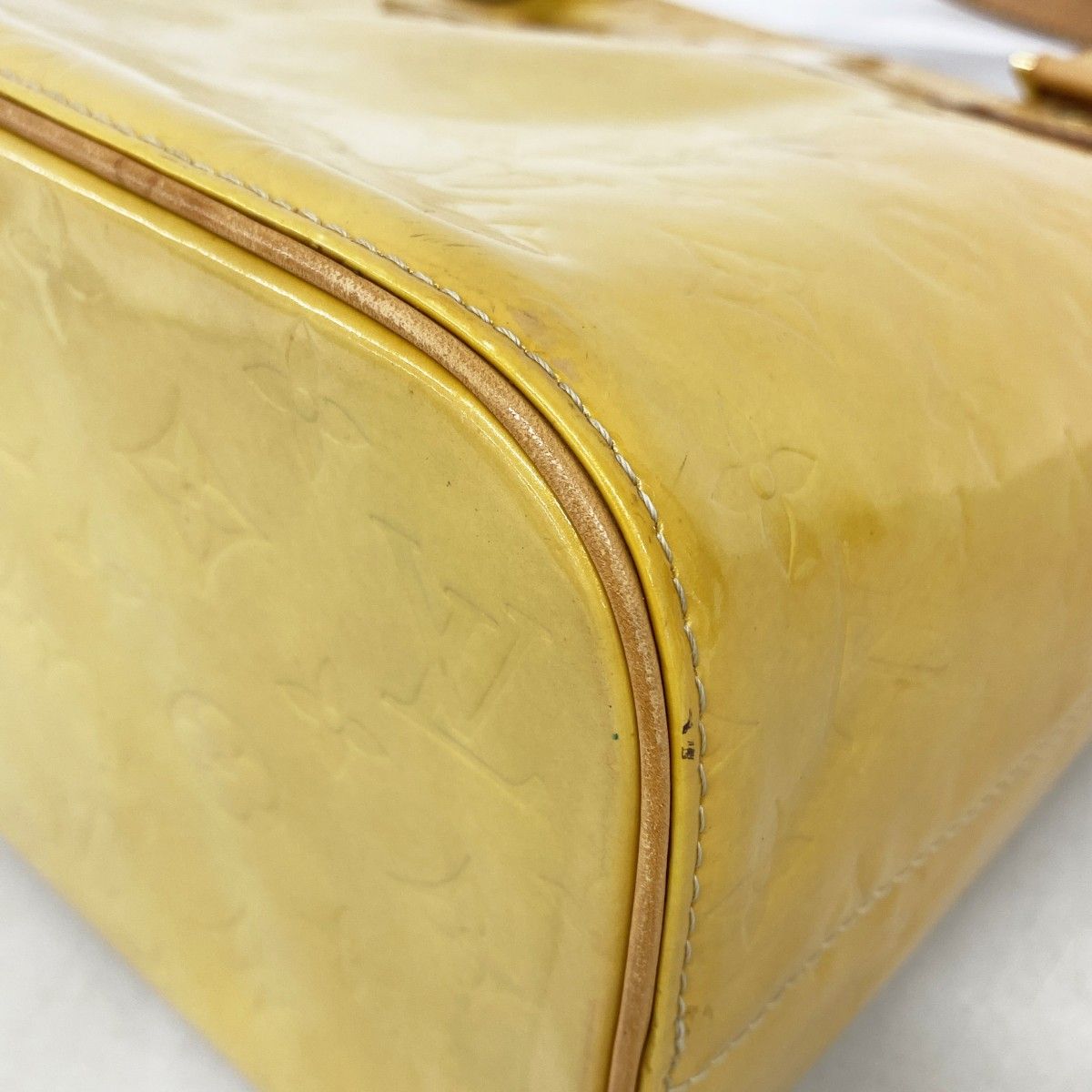 Louis Vuitton Tote Vernis Houston Beige — view 7