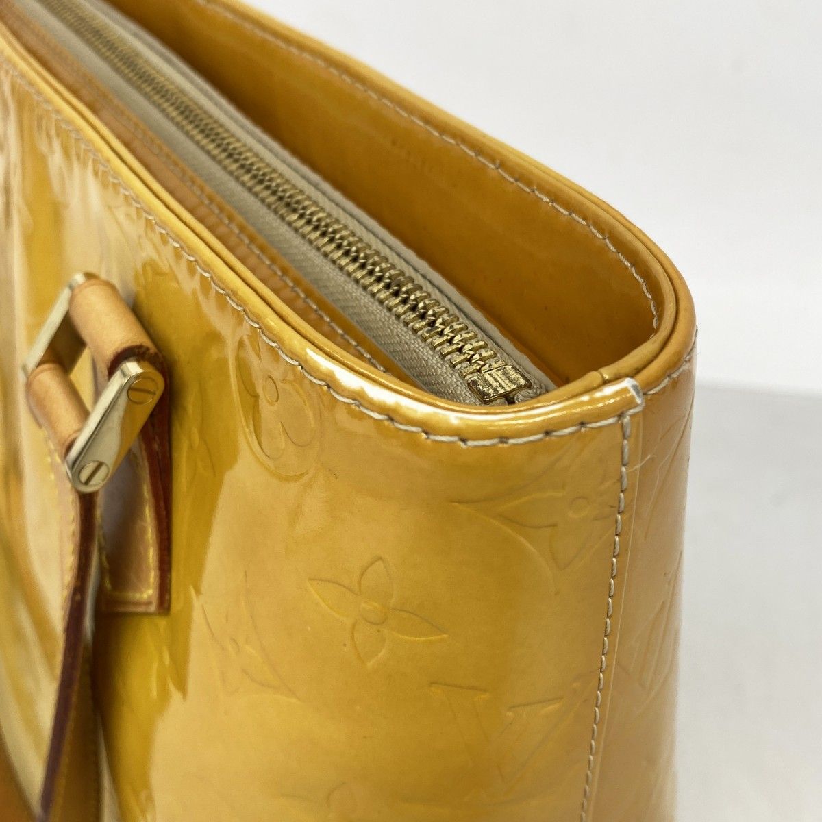 Louis Vuitton Tote Vernis Houston Beige — view 6