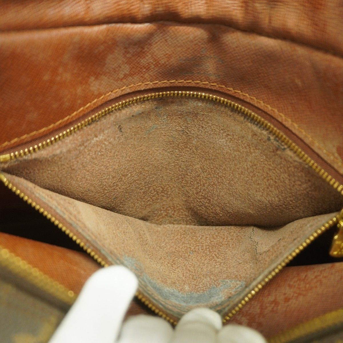 Louis Vuitton Shoulder Bag Monogram Boulogne 30 Brown — view 7