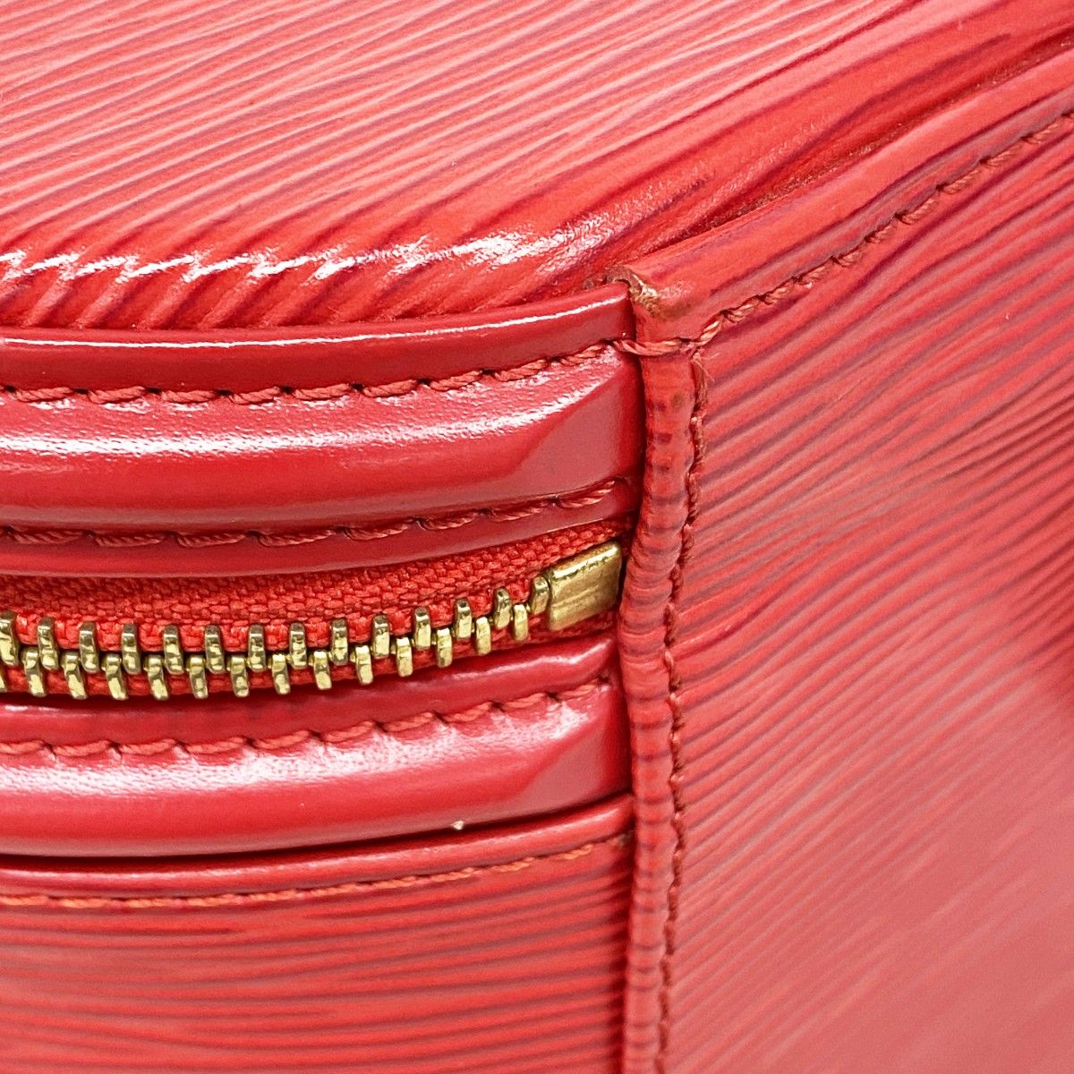 Louis Vuitton Handbag Epi Cannes Castilian Red — view 7