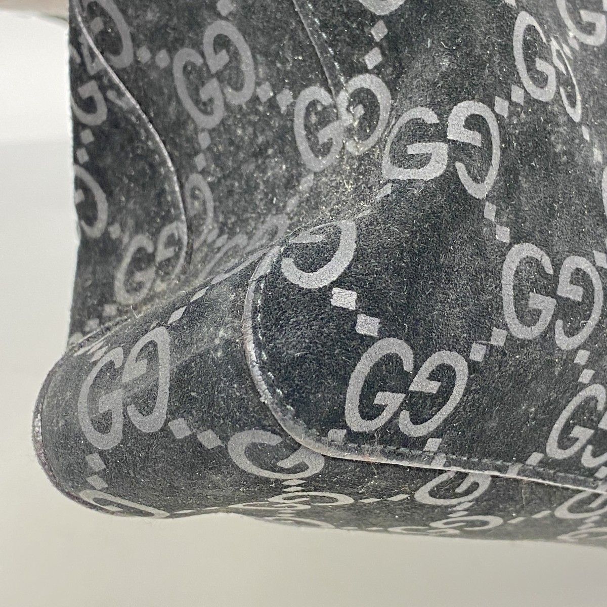Gucci Shoulder Bag 001 Suede Black Silver — view 7
