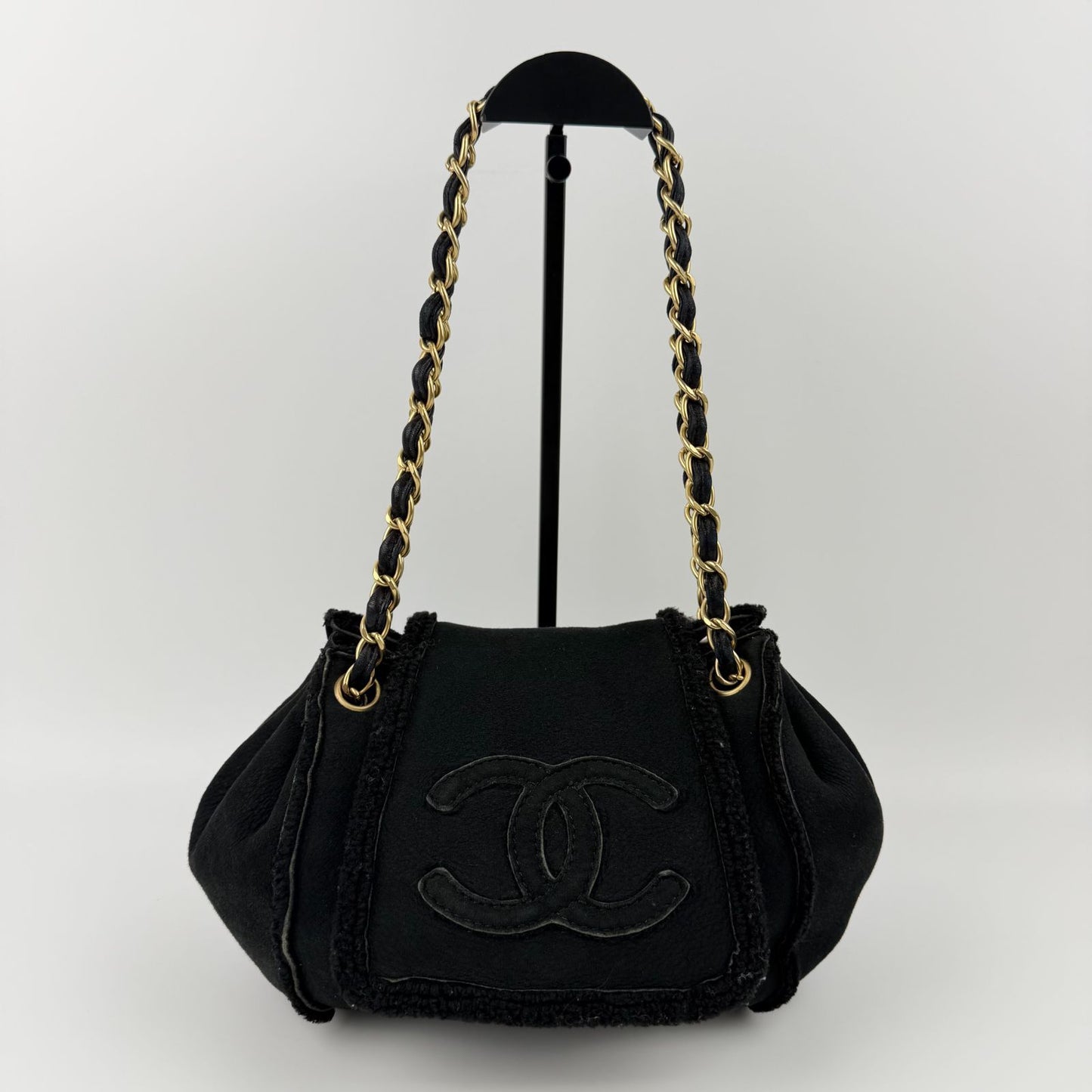 Chanel CC Logo Chain Shoulder Bag Black Shearling Suede Vintage