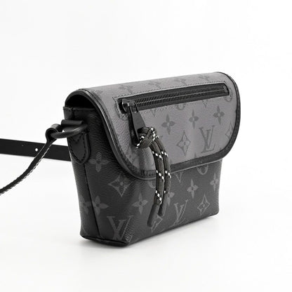 Louis Vuitton Shoulder Bag Pulse Wearable Wallet — view 2