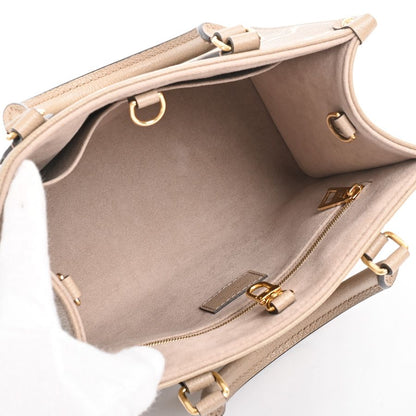 Louis Vuitton Handbag On The Go PM — view 4