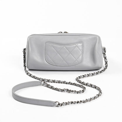 Chanel Shoulder Bag Logo — view 3