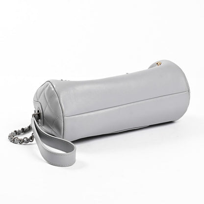 Chanel Shoulder Bag Logo — view 5