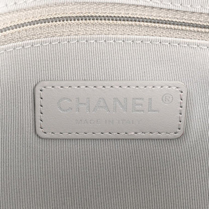Chanel Shoulder Bag Logo — view 6