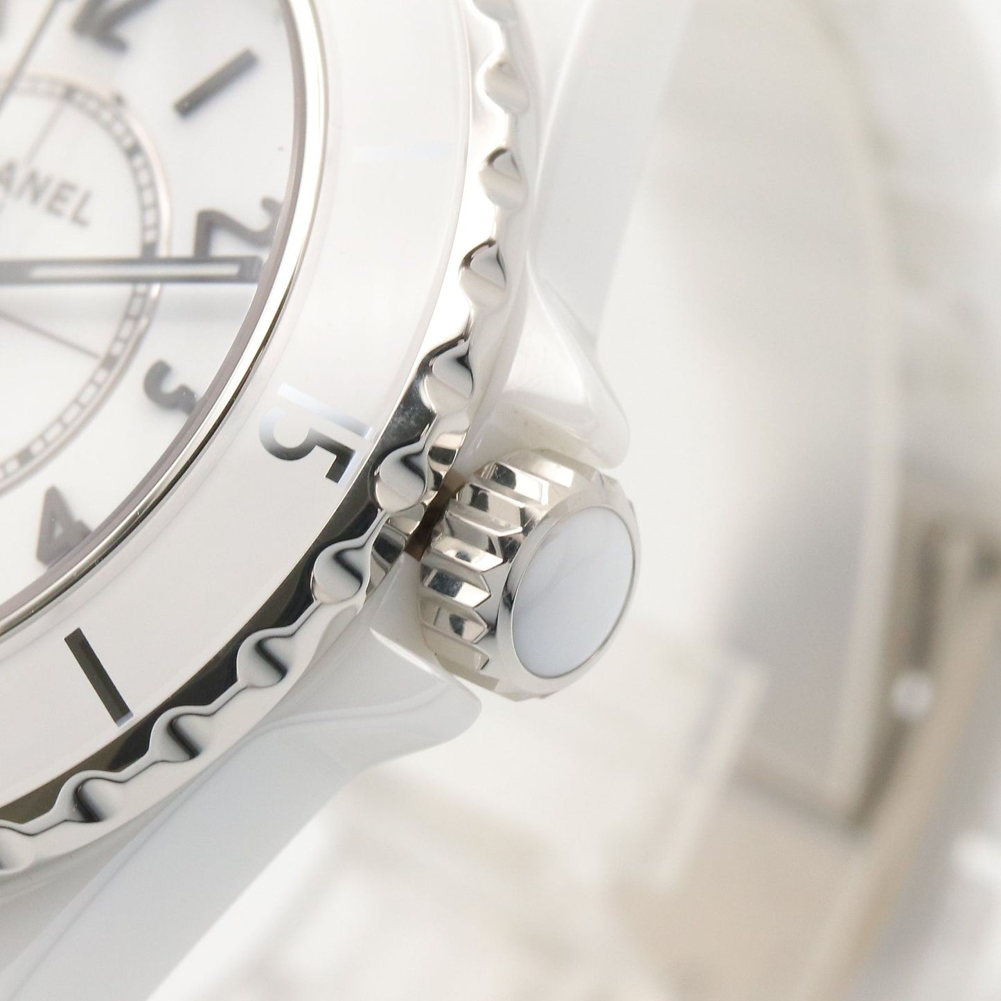 Chanel Watch White Ceramic — view 6