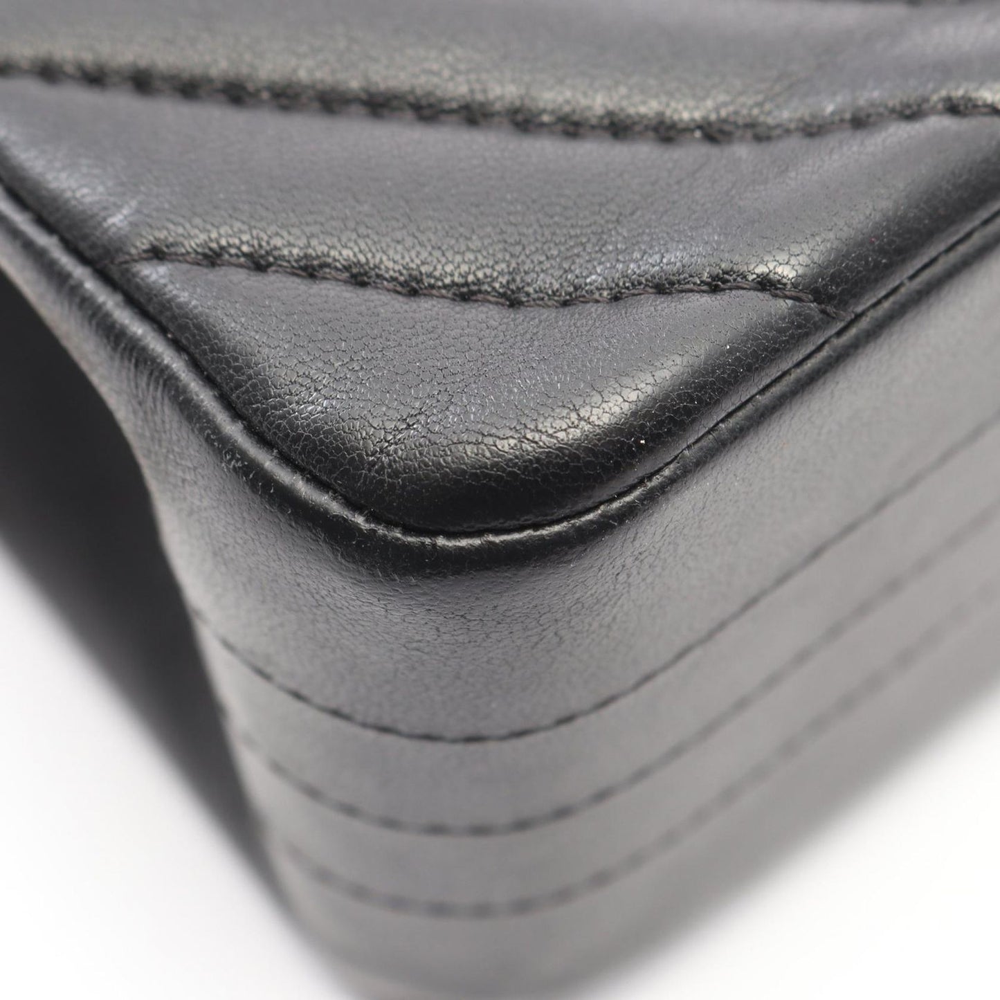 Chanel Shoulder Bag Blanc Stitch Mini Black Lambskin Chez Chain — view 7