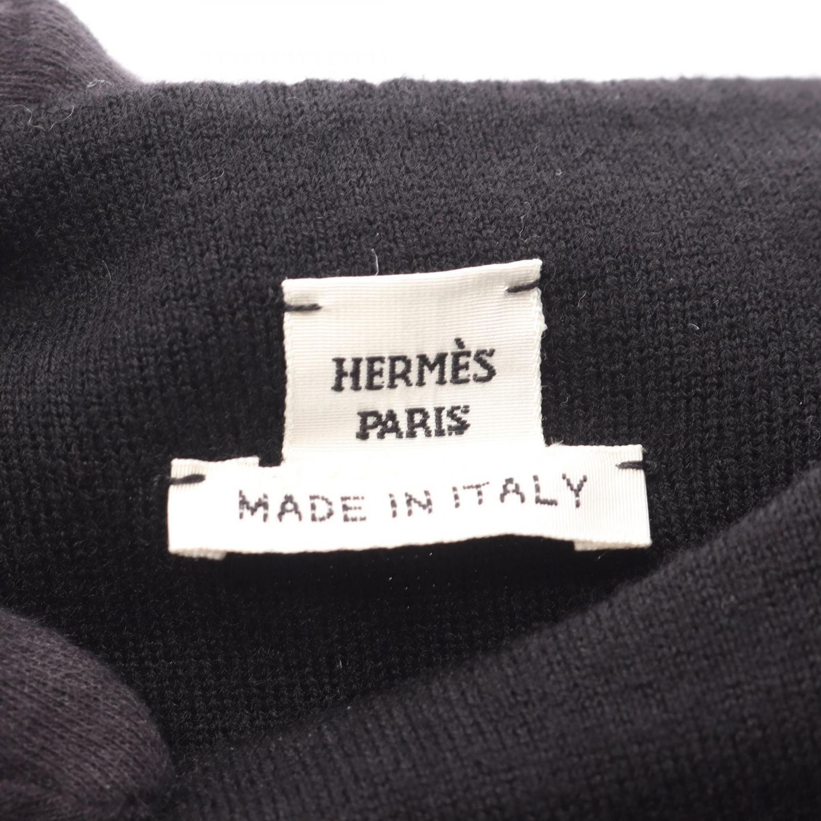 Hermes Dress Series Button Short Sleeve Wool Knit — view 3
