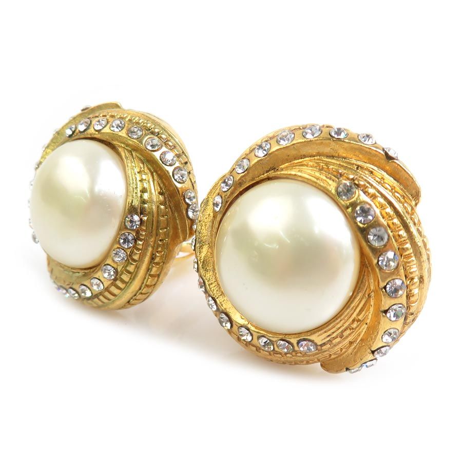 Chanel Earrings Gold — view 2