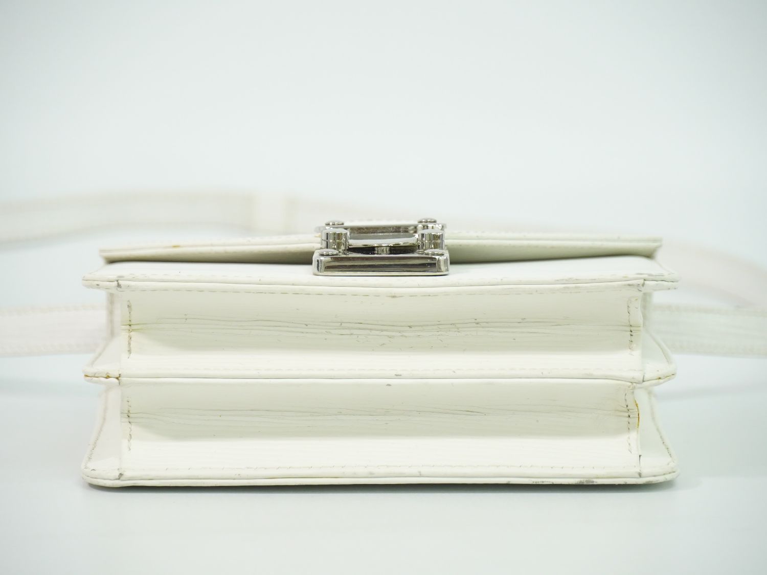 Fendi Leather Shoulder Bag Pochette White — view 3