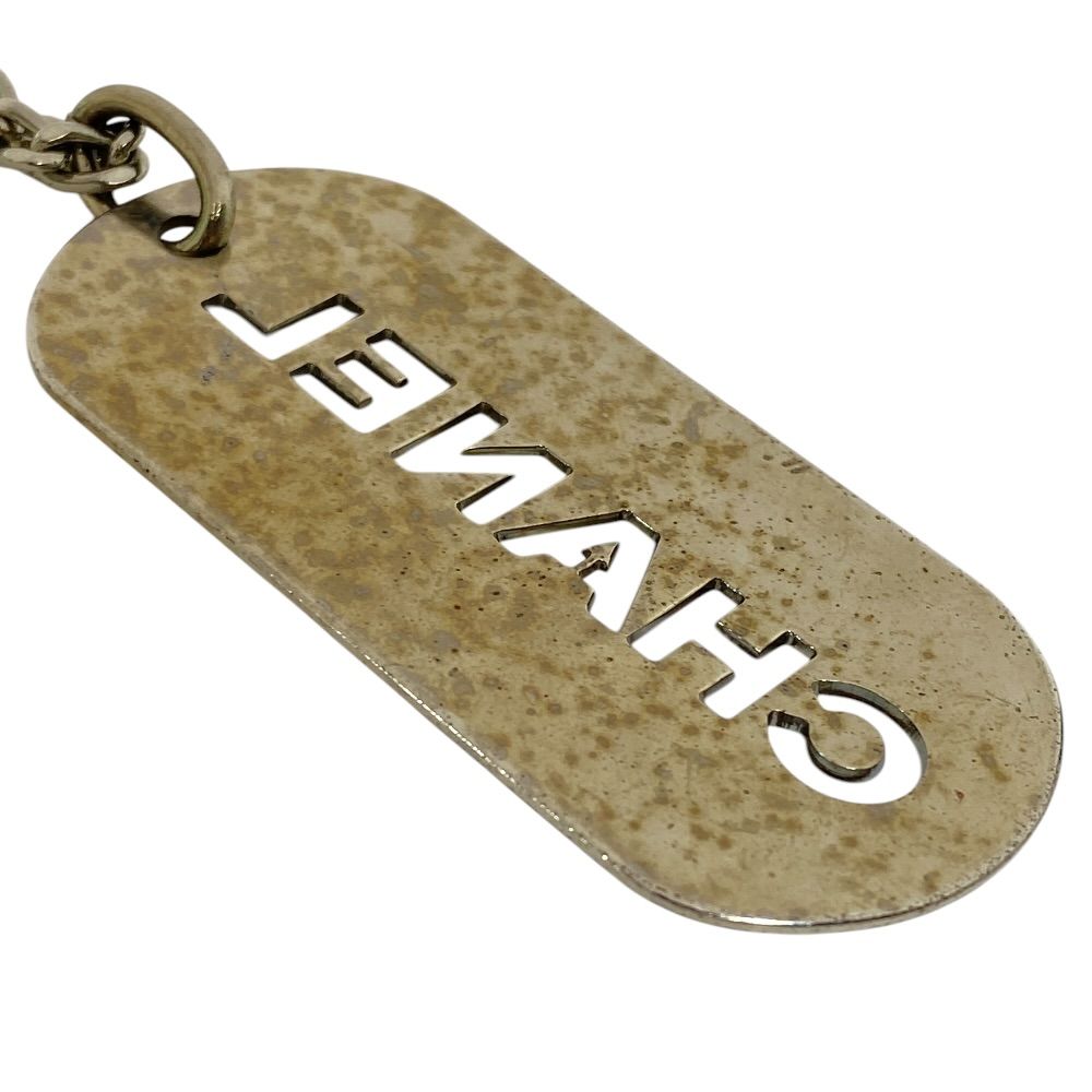 Chanel Logo Plate Charm Key Holder Key Chain Silver Dog Tag Bag Accent Portable — view 7