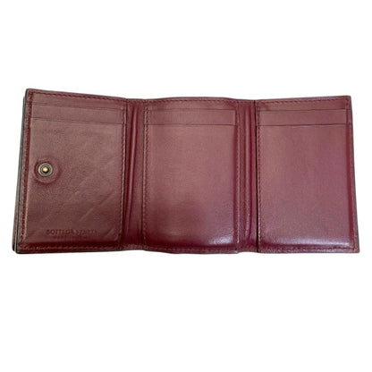 Bottega Veneta Maxi Intrecciato Trifold Wallet Compact Leather Black Capacity — view 7