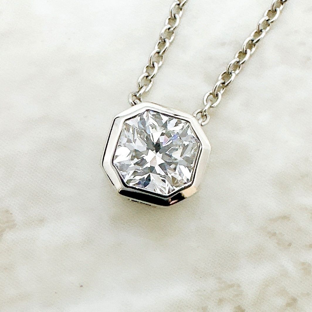 Tiffany & Co Lucida Diamond Platinum Necklace 40 cm — view 3