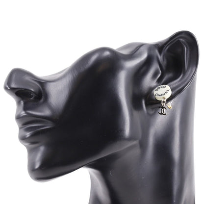 Chanel Logo CC Round Vintage Metal Gold Earrings — view 2