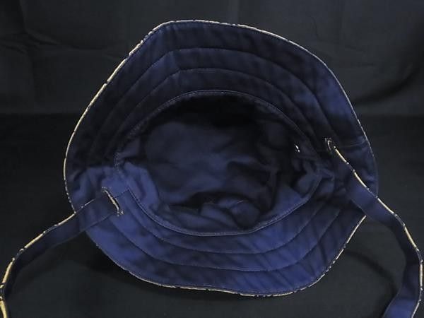 Gucci Hat GG Pattern Bucket Hat Brown Navy Canvas Reversible — view 5