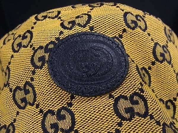 Gucci Hat GG Pattern Bucket Hat Brown Navy Canvas Reversible — view 4
