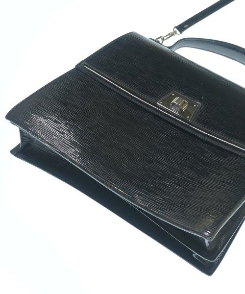 Louis Vuitton Shoulder Bag — view 8