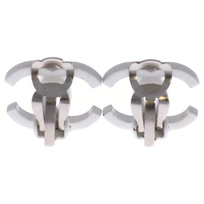 Chanel CC Logo Earrings White — view 2