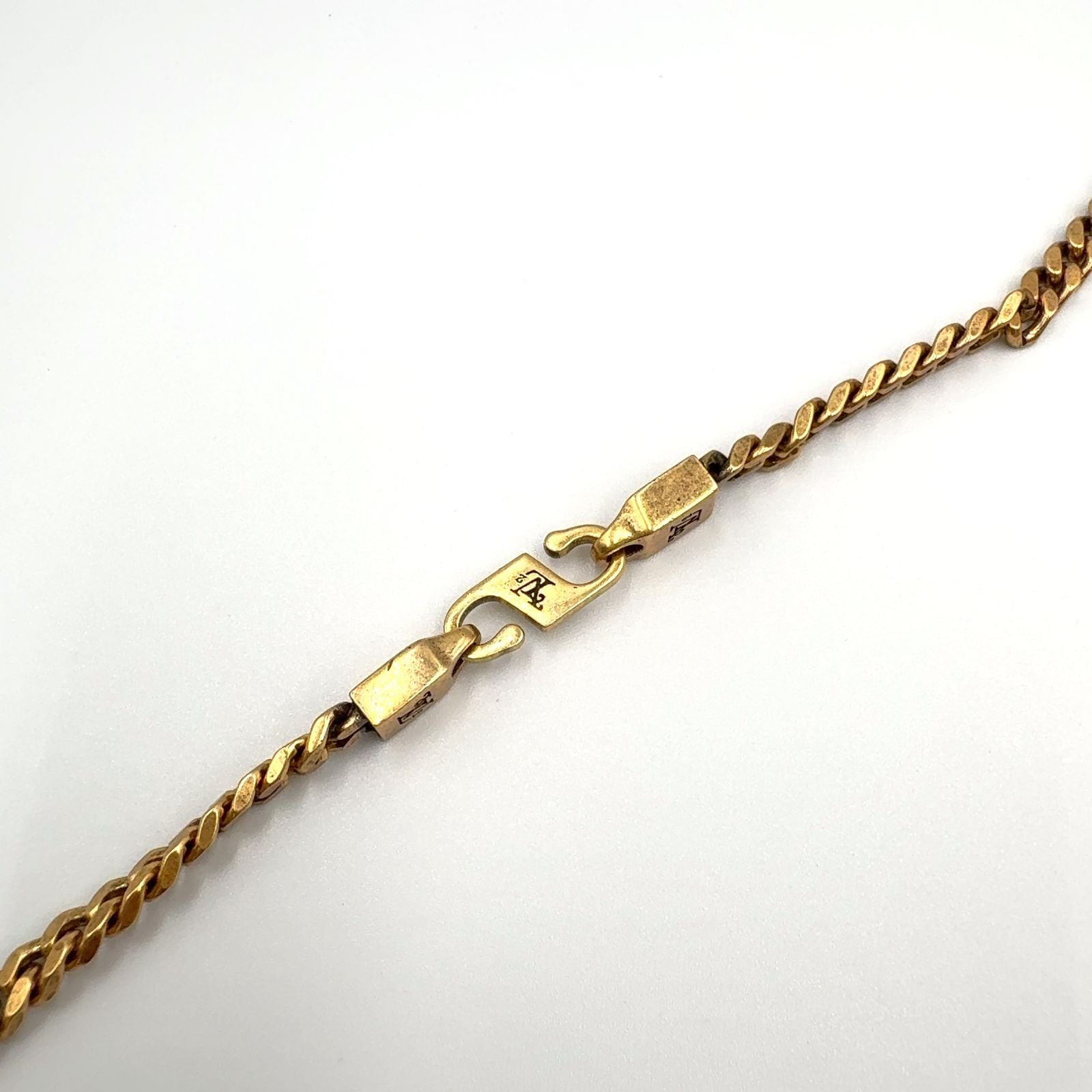 Louis Vuitton Collier Squared LV Collaboration Metal Gold Necklace — view 8