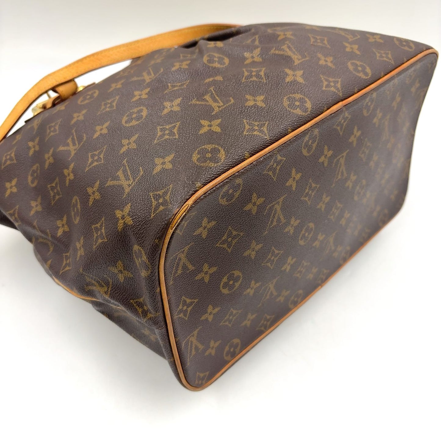 Louis Vuitton Palermo GM Monogram Leather Brown Shoulder Bag Gold — view 9