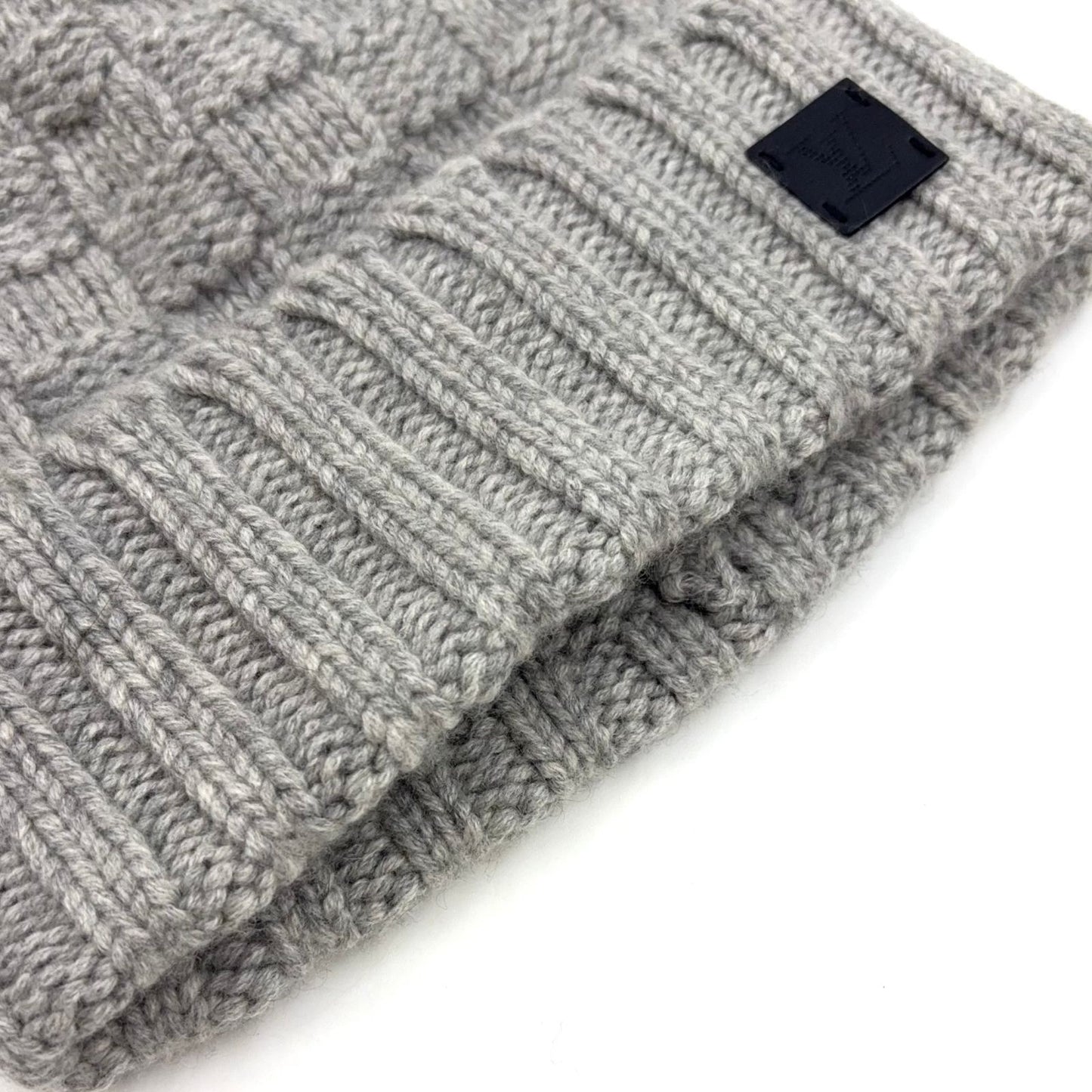 Louis Vuitton Bonnet Helsinki Damier Beanie Knit Cap Cashmere Gray Hat — view 6