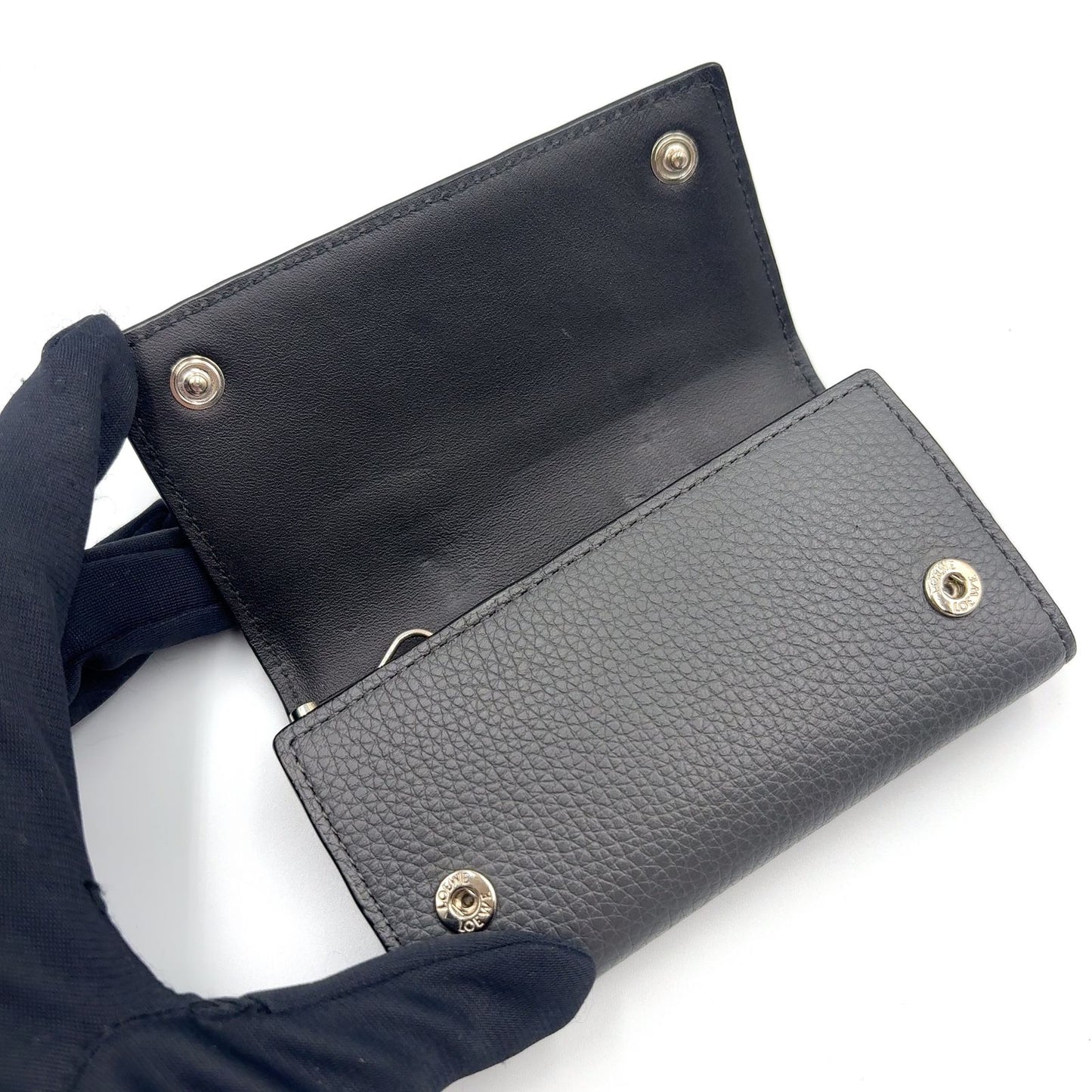 Loewe Anagram 6 Leather Gray Key Case Silver Key Holder — view 8
