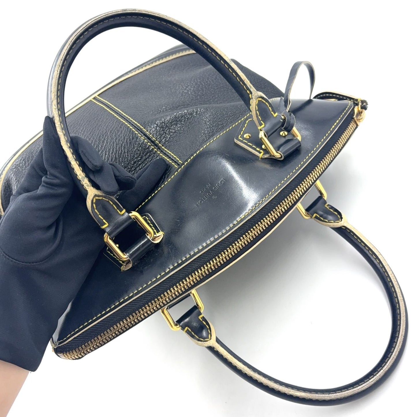 Louis Vuitton Lockit PM Suhali Noir Leather Black Handbag — view 7