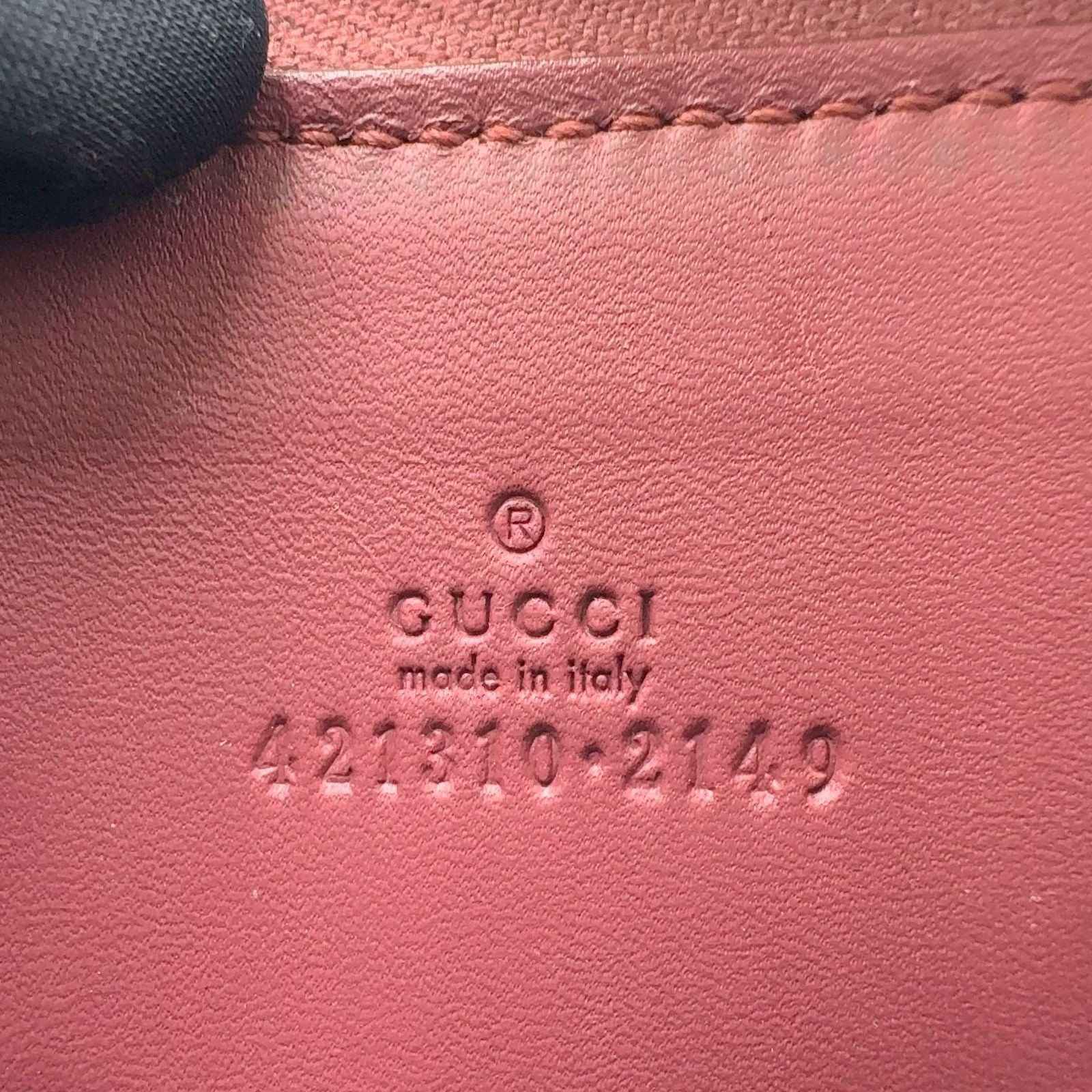 Gucci Blue Mus GG Supreme Zip Around Dusty Pink Beige Card Case Silver — view 4