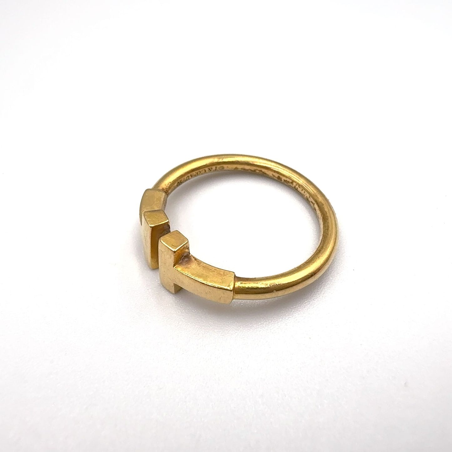 Tiffany & Co T Wire Yellow Gold Ring — view 8