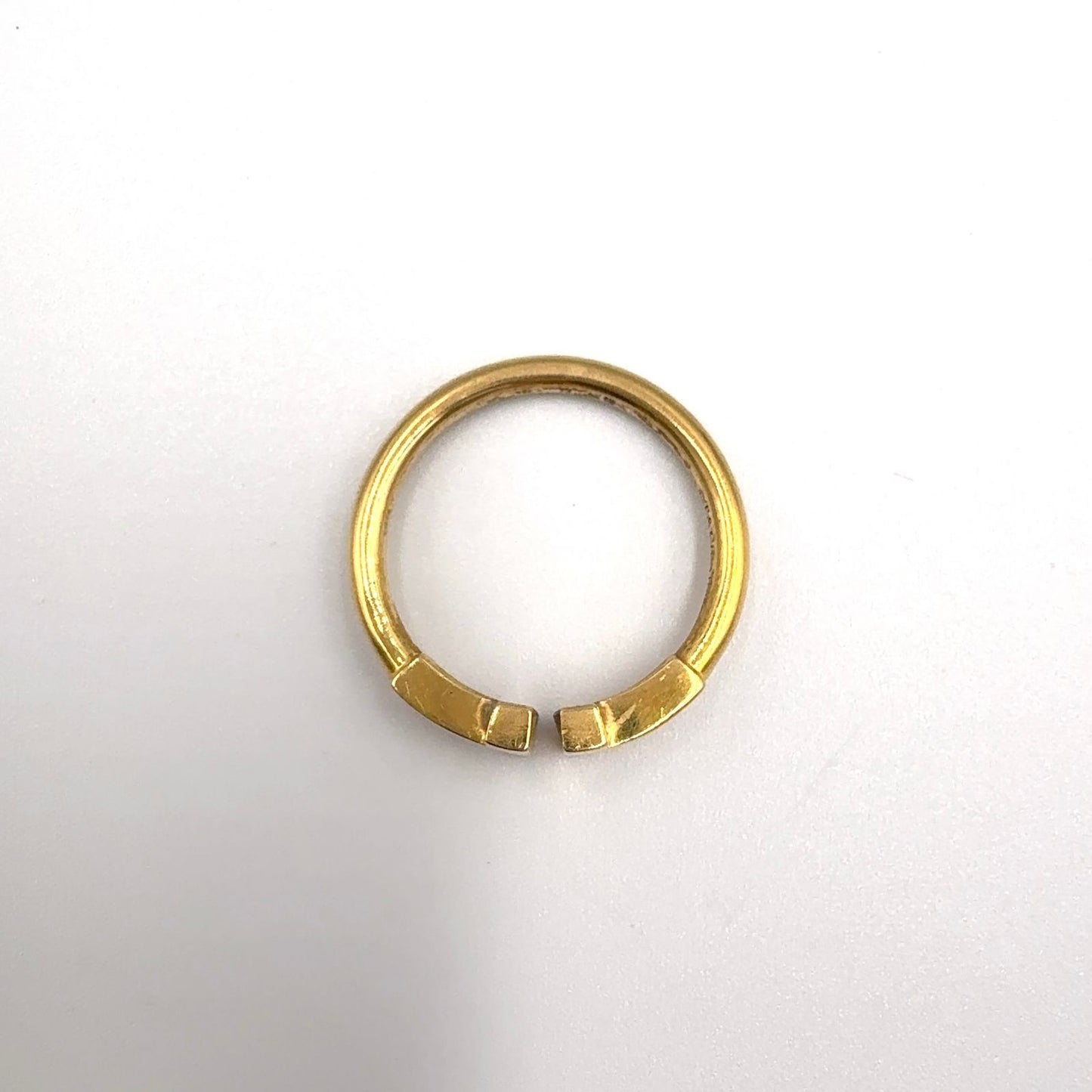 Tiffany & Co T Wire Yellow Gold Ring — view 3
