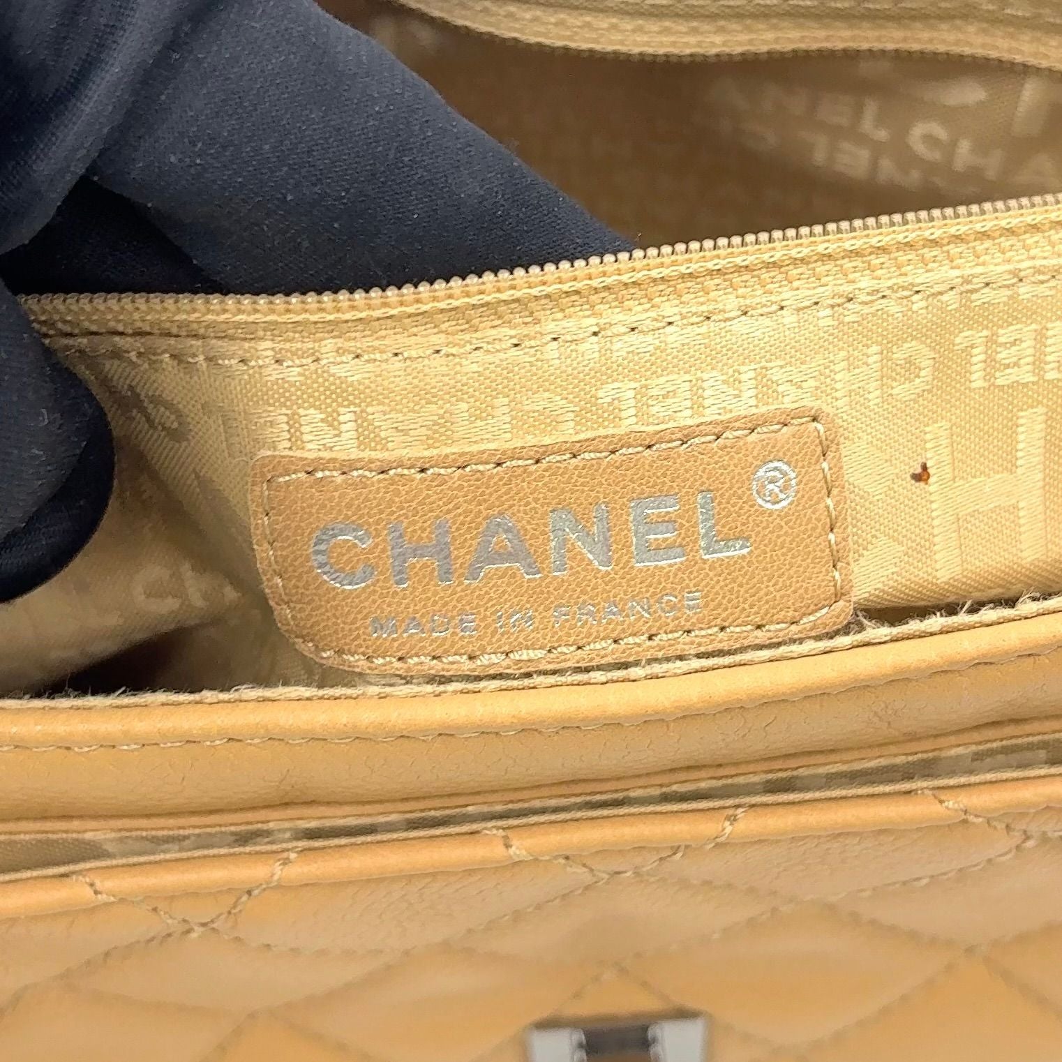 Chanel 2.55 Quilted Chain Caviar Leather Beige Shoulder Bag Silver — view 4