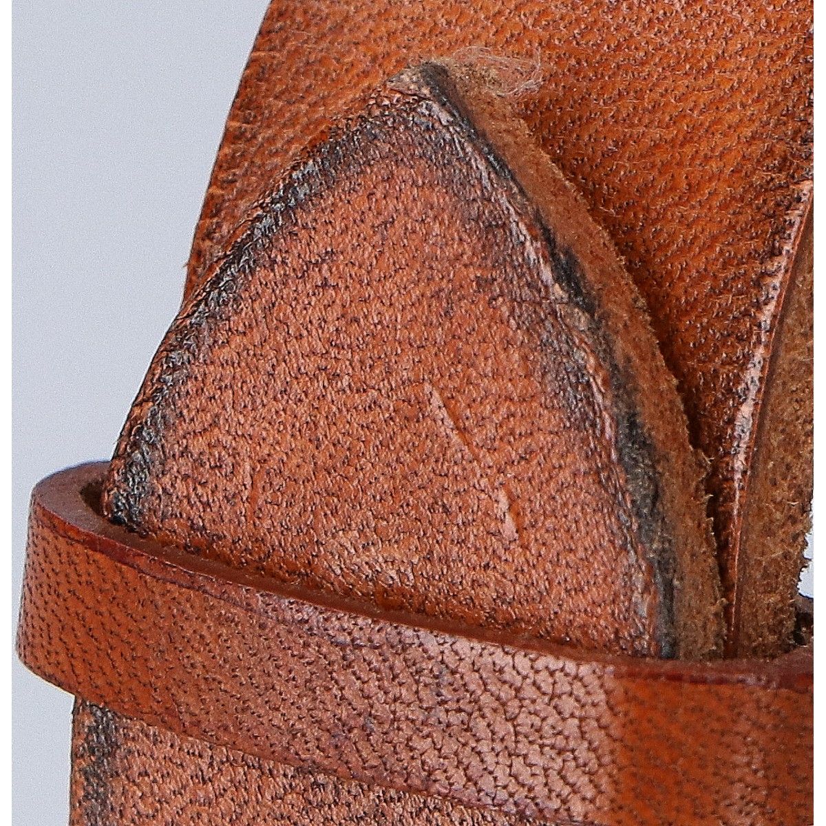 Gucci G-timeless Marche Des Merveilles Taiga Quartz Watch — view 8