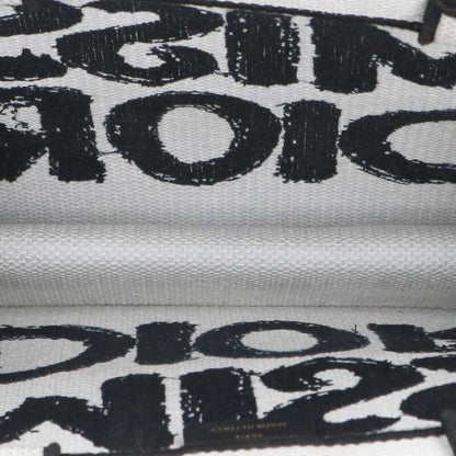 Dior Book Tote Paint Logo — view 3