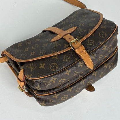 Louis Vuitton Saumur 30 Crossbody Shoulder Bag Monogram Brown — view 2