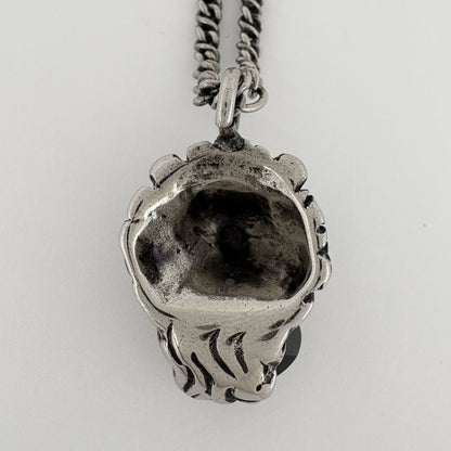 Gucci Lion Head Necklace Crystal Metal Silver — view 2