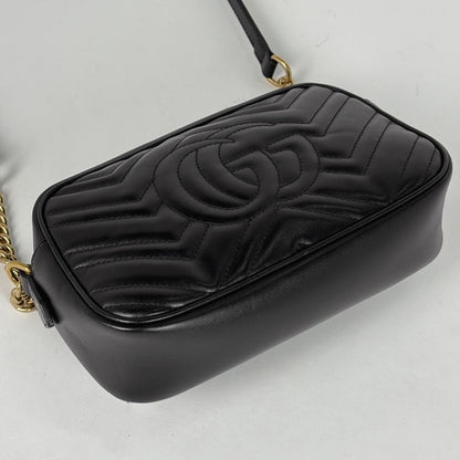 Gucci GG Marmont Chain Shoulder Bag Leather Black — view 2