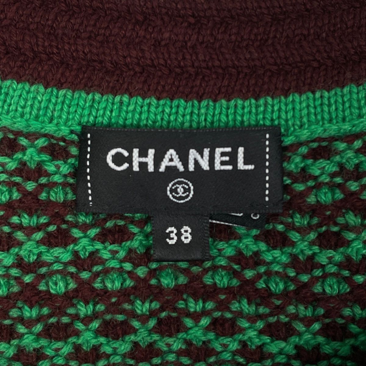 Chanel CC Logo Button Sleeveless Dress Knit Skirt Cashmere Green — view 6