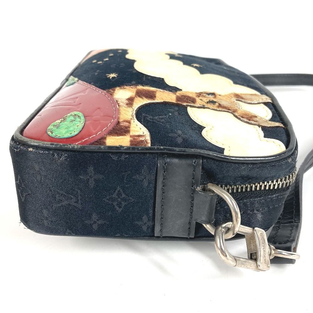 Louis Vuitton Shoulder Bag Pochette Comte de Fe Monogram Satin Canvas Black — view 4