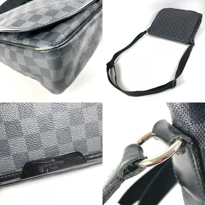 Louis Vuitton Shoulder Bag Daniel MM Damier Graphite Canvas Black — view 7