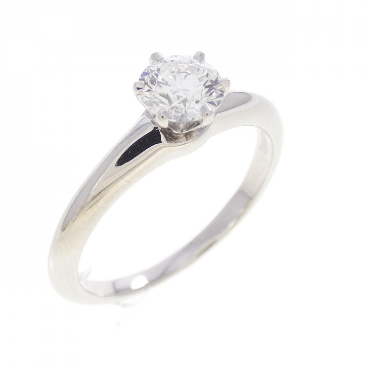 Tiffany & Co Classic Solitaire Ring