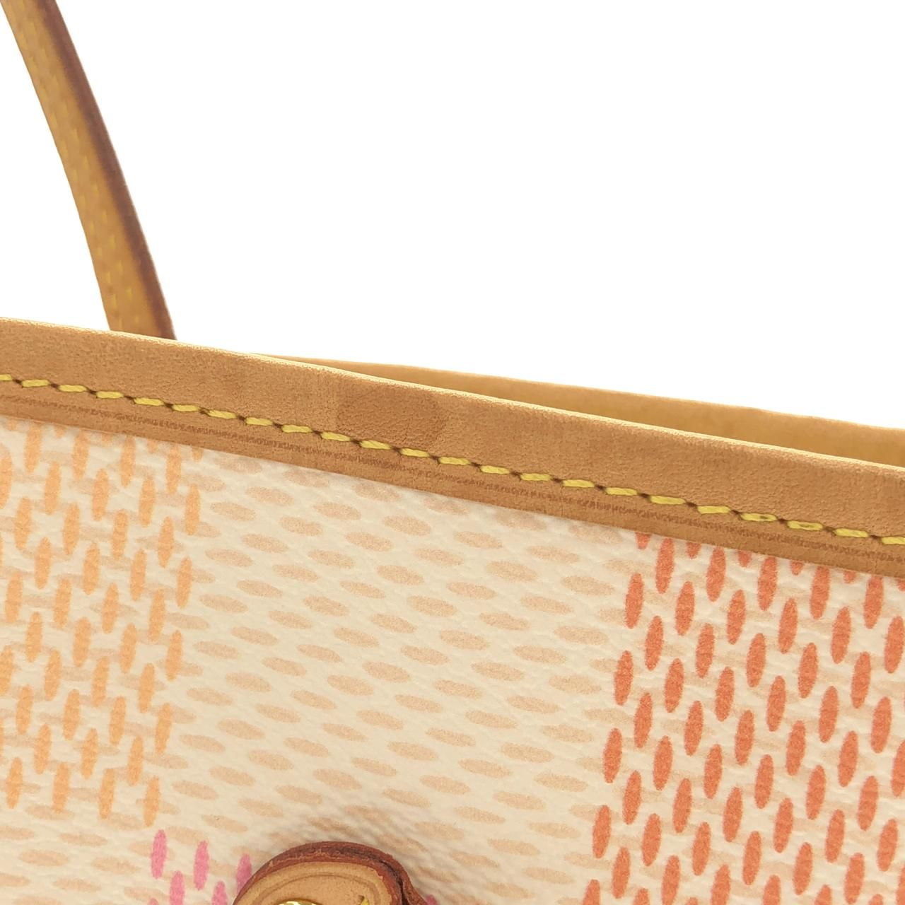 Louis Vuitton Damier Licious Neverfull MM Bag — view 4