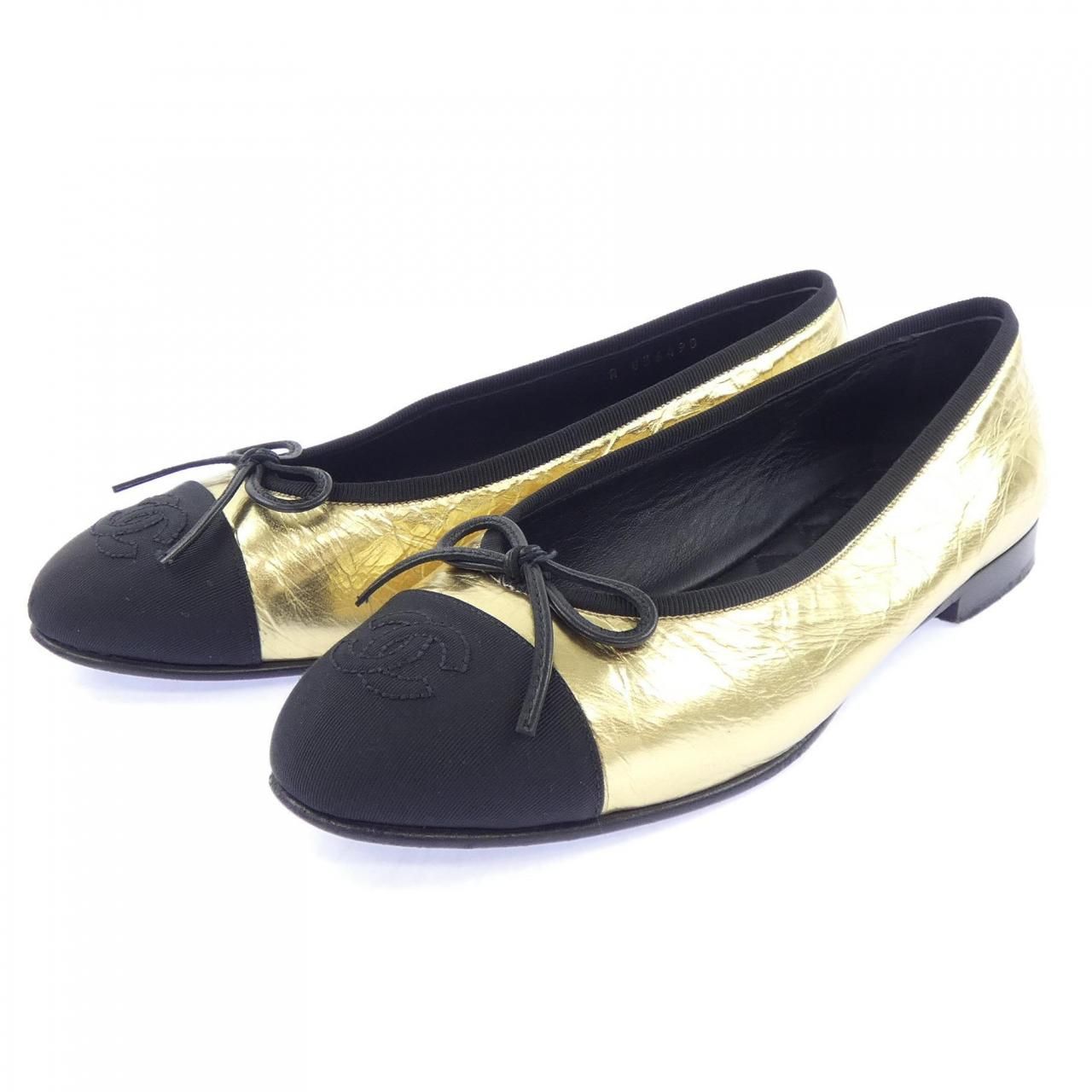 Chanel Flat Shoes Sneakers Black — view 3